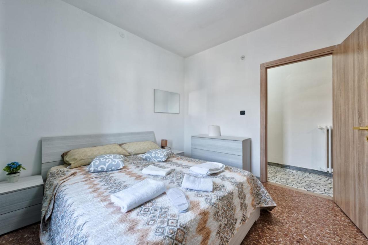 Venice H&S Apt Private Room With Ac & Tv Mestre Dış mekan fotoğraf